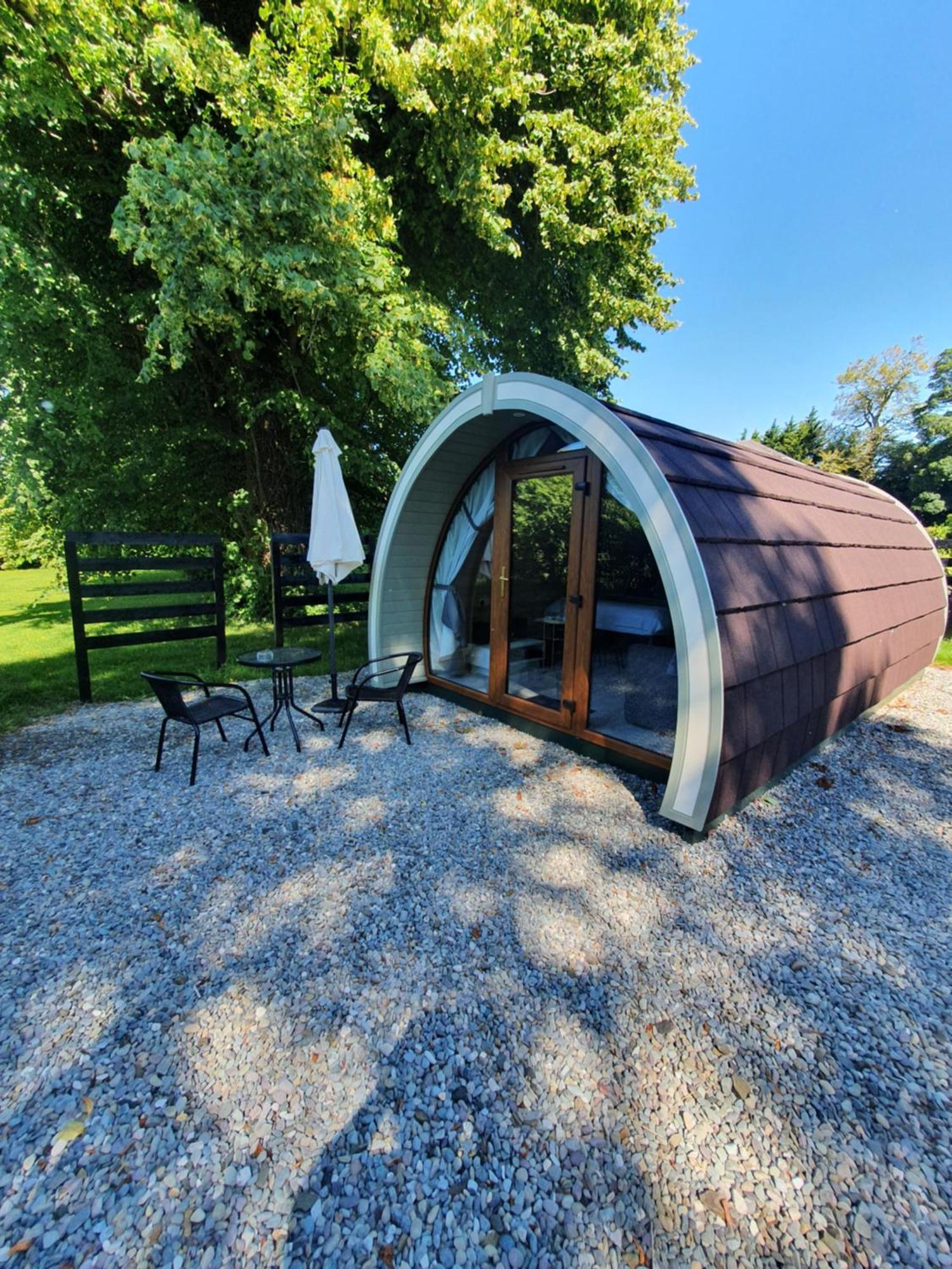 Priory Glamping Pods And Guest Accommodation 킬라니 외부 사진