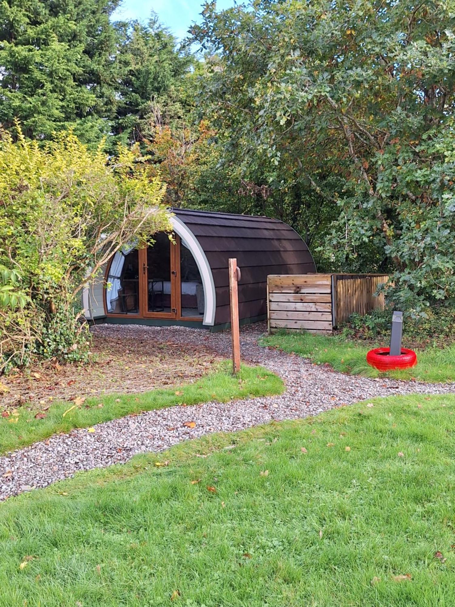 Priory Glamping Pods And Guest Accommodation 킬라니 외부 사진